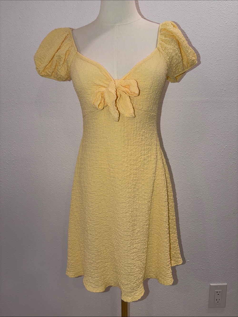 Yellow Puff Sleeve Tie-Front Mini Dress - Women